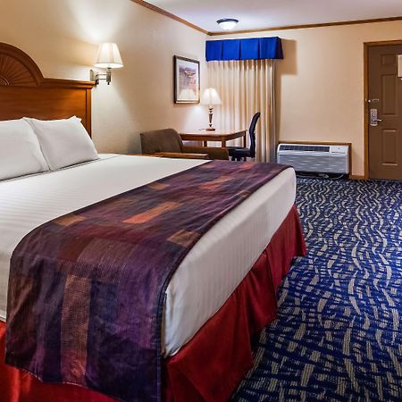 Surestay By Best Western Kansas City Country Inn North Eksteriør billede