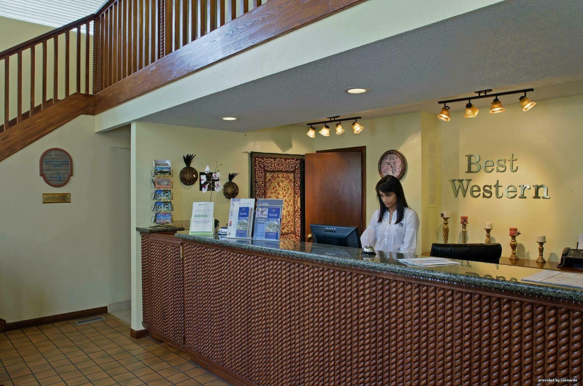 Surestay By Best Western Kansas City Country Inn North Interiør billede