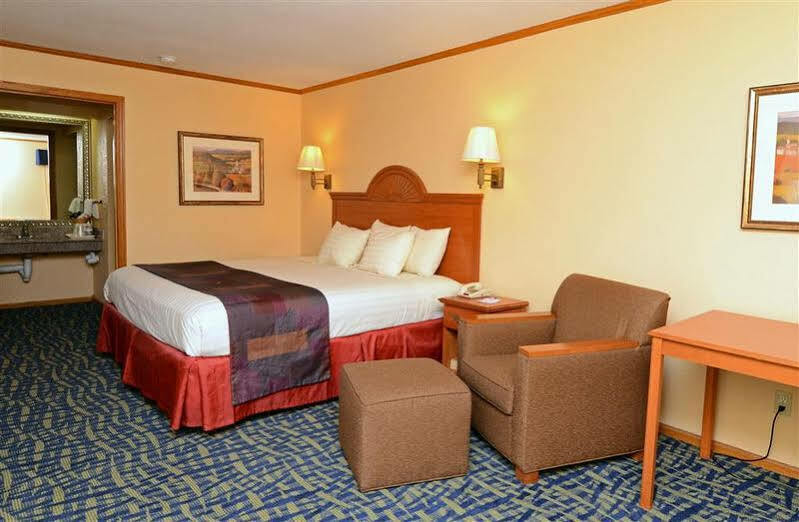 Surestay By Best Western Kansas City Country Inn North Eksteriør billede